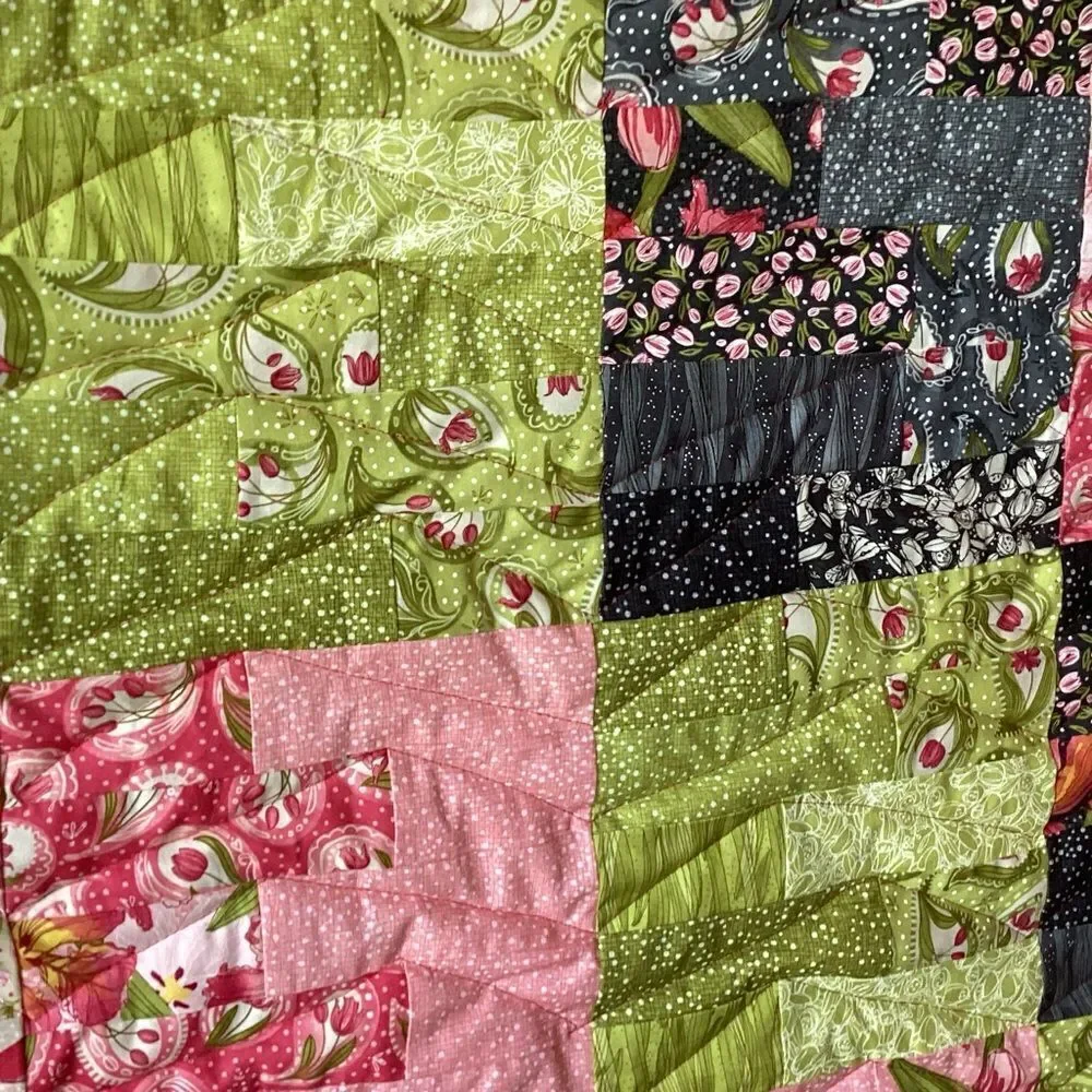 Hand Crafted Tulip Tango Quilt